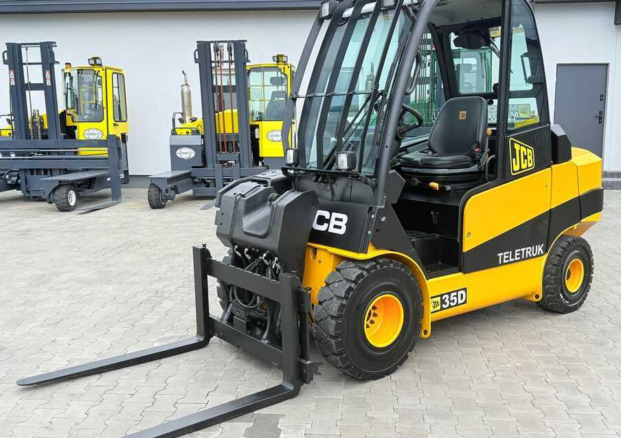 JCB TLT35D / DIESEL / CAB / NEW TYRES / 4450MM / TELESCOPIC – EXCELLENT CONDITION - Chariot télescopique: photos 2 JCB TLT35D / DIESEL / CAB / NEW TYRES / 4450MM / TELESCOPIC – EXCELLENT CONDITION - Chariot télescopique: photos 2