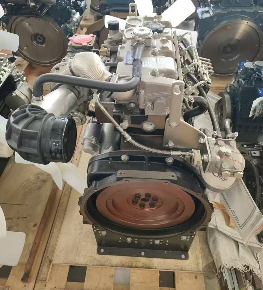 CATERPILLAR 3024C - Moteur pour Pelle: photos 3 CATERPILLAR 3024C - Moteur pour Pelle: photos 3