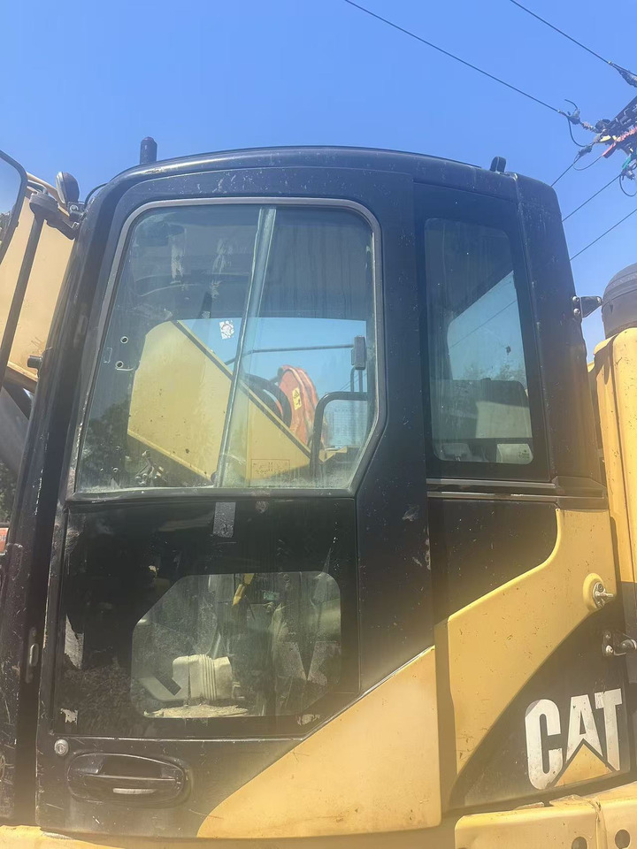 CATERPILLAR 314C - Cabine pour Pelle: photos 4 CATERPILLAR 314C - Cabine pour Pelle: photos 4