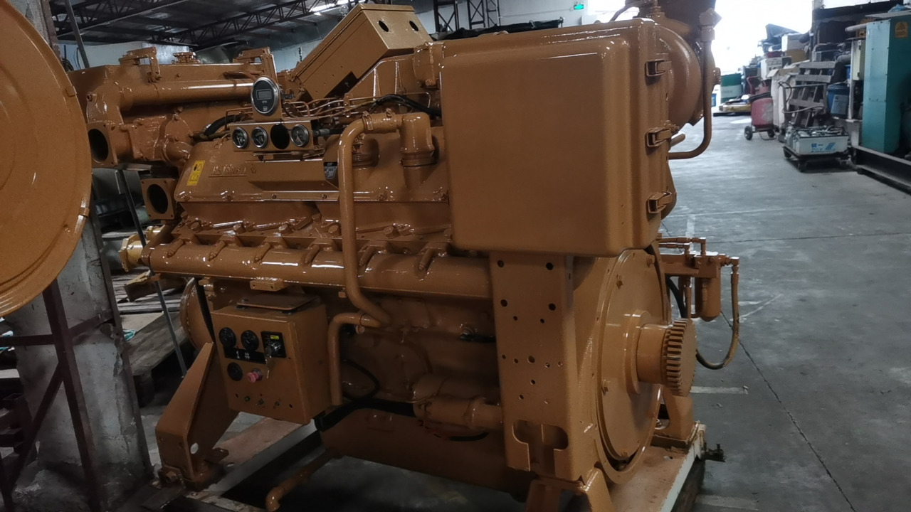 CATERPILLAR 3412 - Moteur pour Pelle: photos 3 CATERPILLAR 3412 - Moteur pour Pelle: photos 3