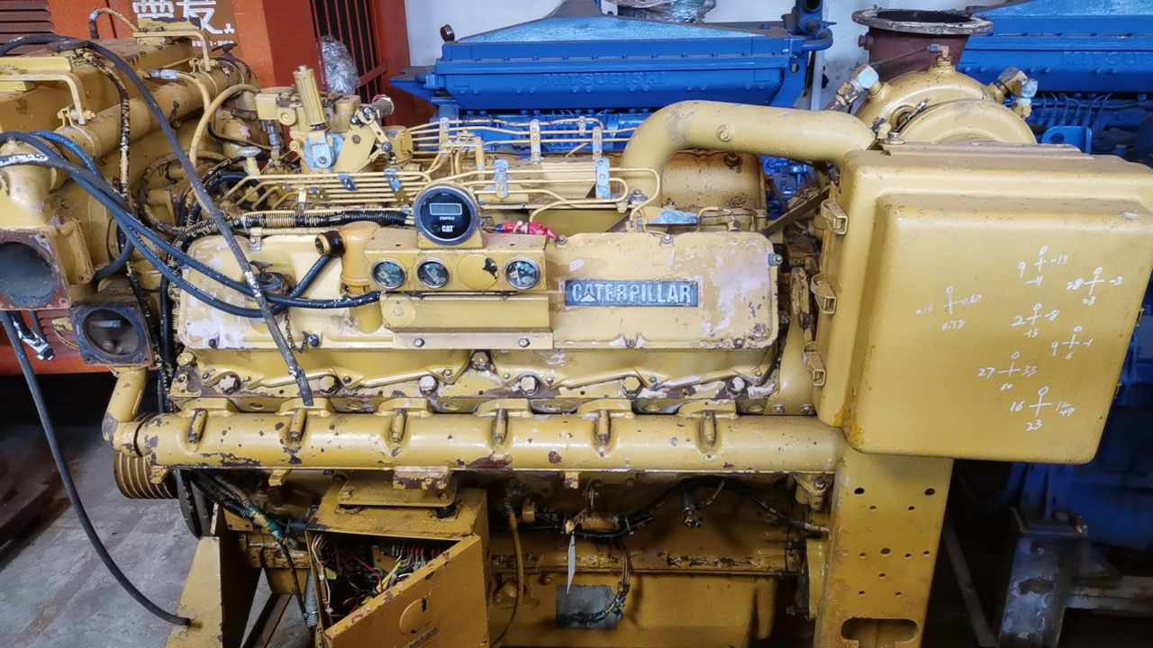 CATERPILLAR 3412 - Moteur pour Pelle: photos 2 CATERPILLAR 3412 - Moteur pour Pelle: photos 2
