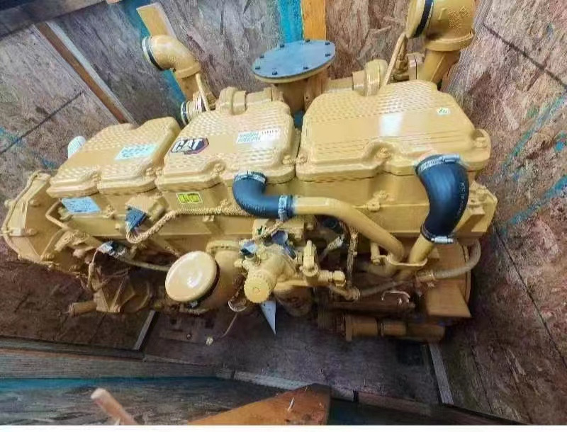 CATERPILLAR C18 - Moteur pour Pelle: photos 3 CATERPILLAR C18 - Moteur pour Pelle: photos 3