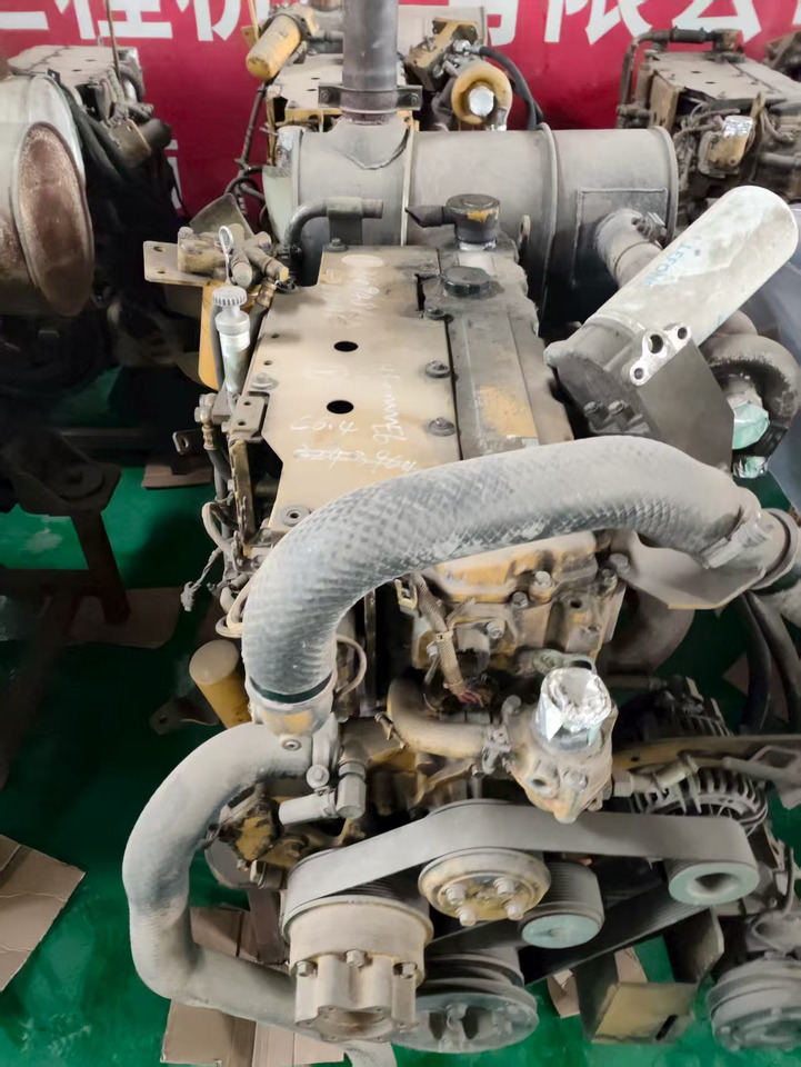 CATERPILLAR C6.4 - Moteur pour Pelle: photos 4 CATERPILLAR C6.4 - Moteur pour Pelle: photos 4