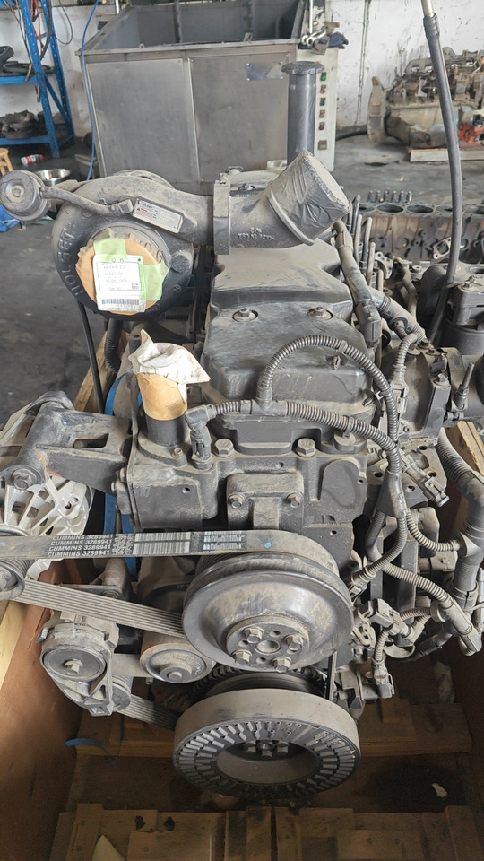 CATERPILLAR QSB6.7 - Moteur pour Pelle: photos 4 CATERPILLAR QSB6.7 - Moteur pour Pelle: photos 4