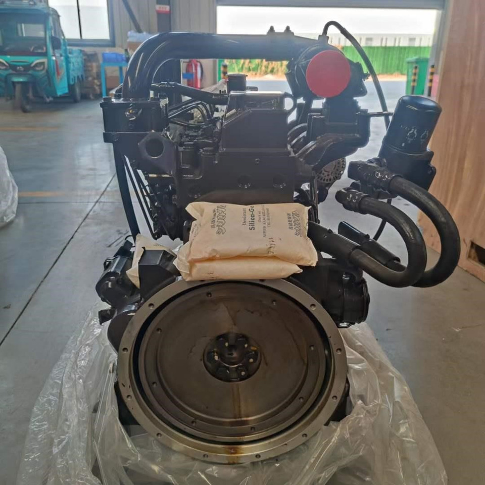 CUMMINS B3.3 - Moteur pour Pelle: photos 1 CUMMINS B3.3 - Moteur pour Pelle: photos 1