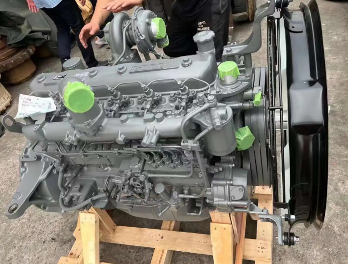 ISUZU 6BG1 - Moteur pour Pelle: photos 1 ISUZU 6BG1 - Moteur pour Pelle: photos 1