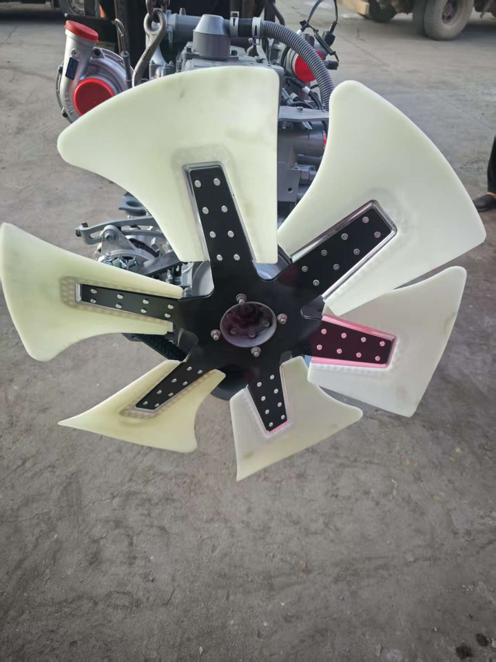 ISUZU 6HK1 - Moteur pour Pelle: photos 4 ISUZU 6HK1 - Moteur pour Pelle: photos 4