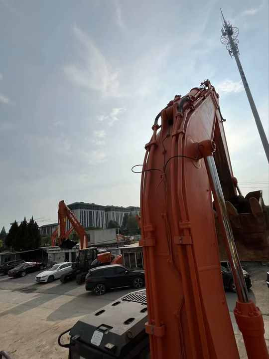100% Original Japanese Made Used Hitachi ZX470-5G Excavator in Heavy Equipment ZX470-5G Used Excavator with Cheap Price on Sale - Pelle: photos 4 100% Original Japanese Made Used Hitachi ZX470-5G Excavator in Heavy Equipment ZX470-5G Used Excavator with Cheap Price on Sale - Pelle: photos 4