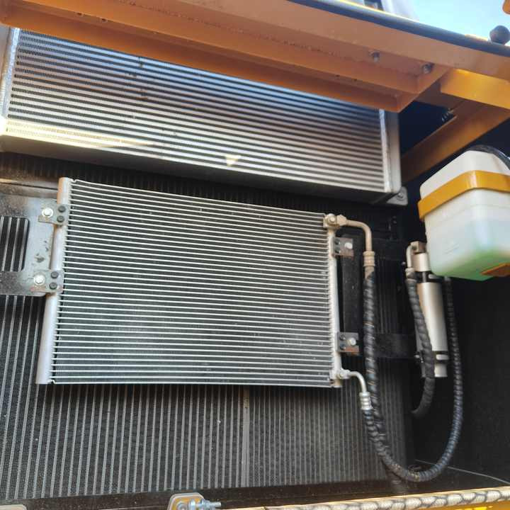 90% New SANY 365H Used Excavator Mining Construction Excavators, Strong Power, Low Price, and Very Good Quality - Pelle sur chenille: photos 3 90% New SANY 365H Used Excavator Mining Construction Excavators, Strong Power, Low Price, and Very Good Quality - Pelle sur chenille: photos 3