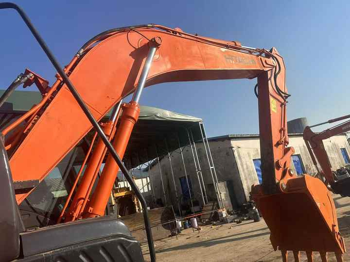 Affordable Hitachi ZX210-5G Used Construction Machinery | Well-Maintained, No Overhauls - Pelle sur chenille: photos 4 Affordable Hitachi ZX210-5G Used Construction Machinery | Well-Maintained, No Overhauls - Pelle sur chenille: photos 4