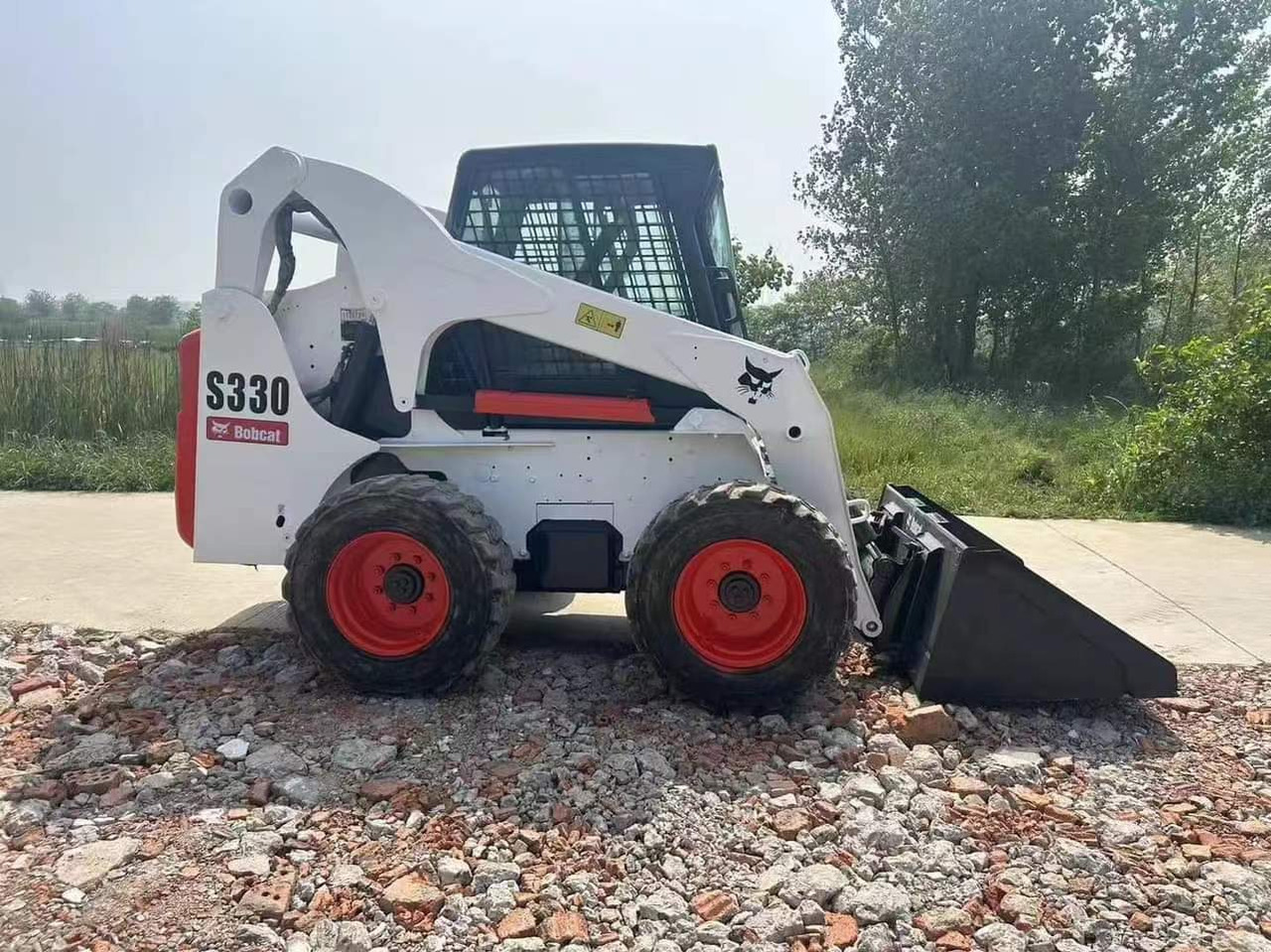 BOBCAT Used Heavy Construction Equipment bobcat S330 Second Hand Skid Steers Used Machine Hot Sale - Mini chargeuse: photos 5 BOBCAT Used Heavy Construction Equipment bobcat S330 Second Hand Skid Steers Used Machine Hot Sale - Mini chargeuse: photos 5