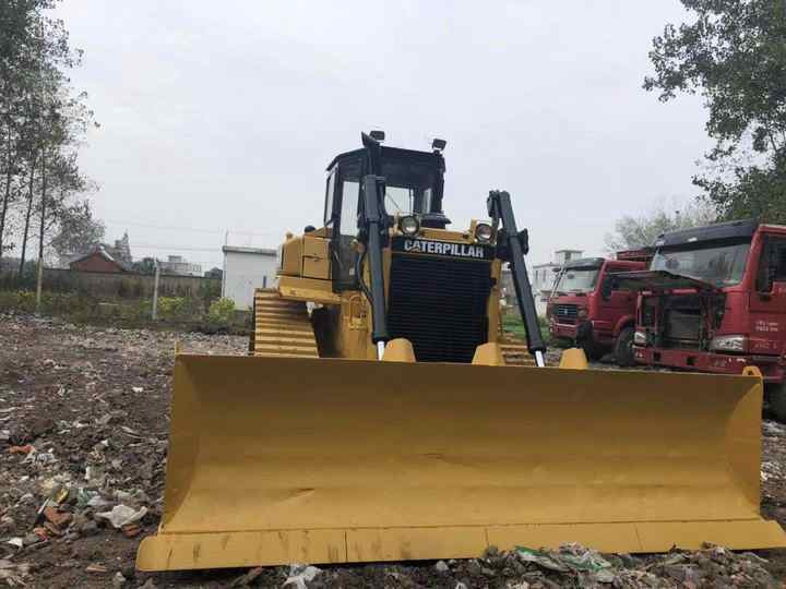 CAT High Quality Used Machinery , Original D6h Cat Bulldozer , Winch Attached Cat Bulldozer - Bulldozer: photos 3 CAT High Quality Used Machinery , Original D6h Cat Bulldozer , Winch Attached Cat Bulldozer - Bulldozer: photos 3