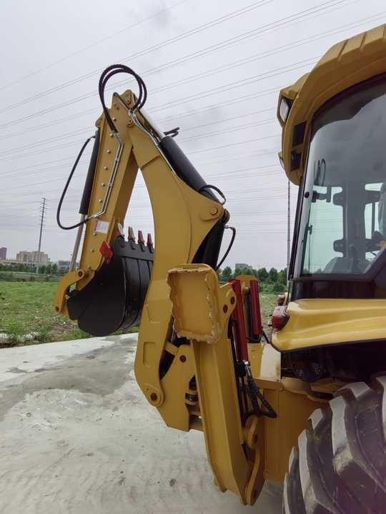 Cheap Prices Good Condition High Performance CAT 420F Used Backhoe Loader for Sale - Tractopelle: photos 5 Cheap Prices Good Condition High Performance CAT 420F Used Backhoe Loader for Sale - Tractopelle: photos 5