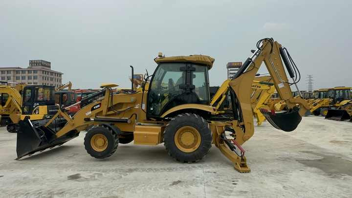 Cheap Prices Good Condition High Performance CAT 420F Used Backhoe Loader for Sale - Tractopelle: photos 2 Cheap Prices Good Condition High Performance CAT 420F Used Backhoe Loader for Sale - Tractopelle: photos 2