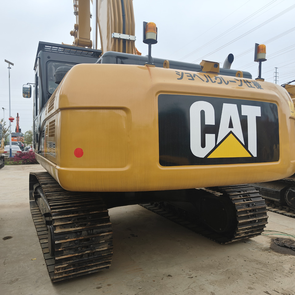 EXCAVATOR Used 30tons Large Caterpillar Excavator 330D2L for Sale Used Excavator in Fine Condition and Low Price Hot Sale - Pelle sur chenille: photos 5 EXCAVATOR Used 30tons Large Caterpillar Excavator 330D2L for Sale Used Excavator in Fine Condition and Low Price Hot Sale - Pelle sur chenille: photos 5