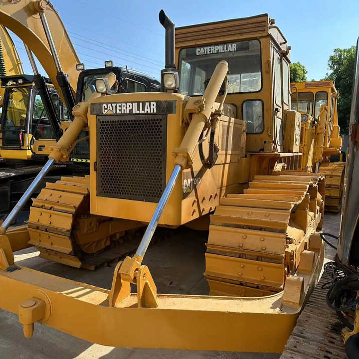 Good Condition D6D Mini Bulldozer New Crawler Bulldozer with Parts Price Bulldozers - Bulldozer: photos 3 Good Condition D6D Mini Bulldozer New Crawler Bulldozer with Parts Price Bulldozers - Bulldozer: photos 3