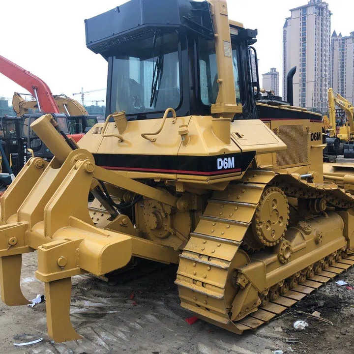 Good Condition D6m Mini Bulldozer New Crawler Bulldozer with Parts Price Bulldozers - Bulldozer: photos 4 Good Condition D6m Mini Bulldozer New Crawler Bulldozer with Parts Price Bulldozers - Bulldozer: photos 4