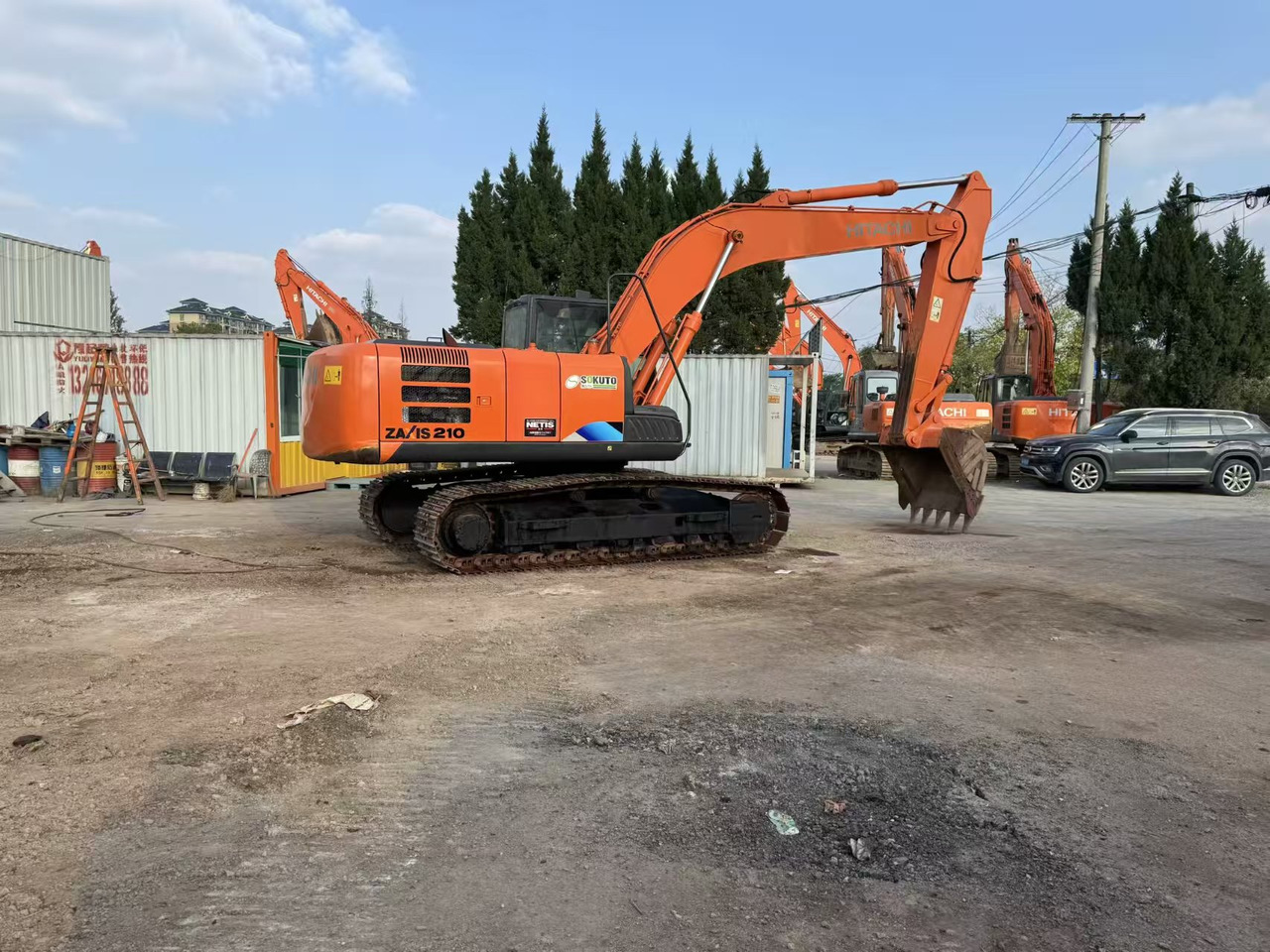 HITACHI - Pelle sur chenille: photos 3 HITACHI - Pelle sur chenille: photos 3