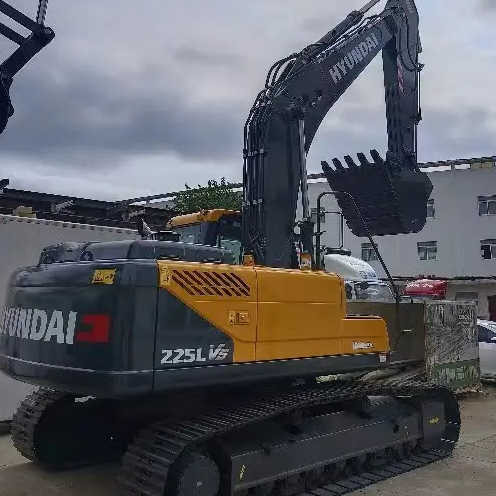 Hyundai Digger 225lvs Second Hand Korea Made High Performance Machine Hyundai Excavator for Sale - Pelle sur chenille: photos 5 Hyundai Digger 225lvs Second Hand Korea Made High Performance Machine Hyundai Excavator for Sale - Pelle sur chenille: photos 5