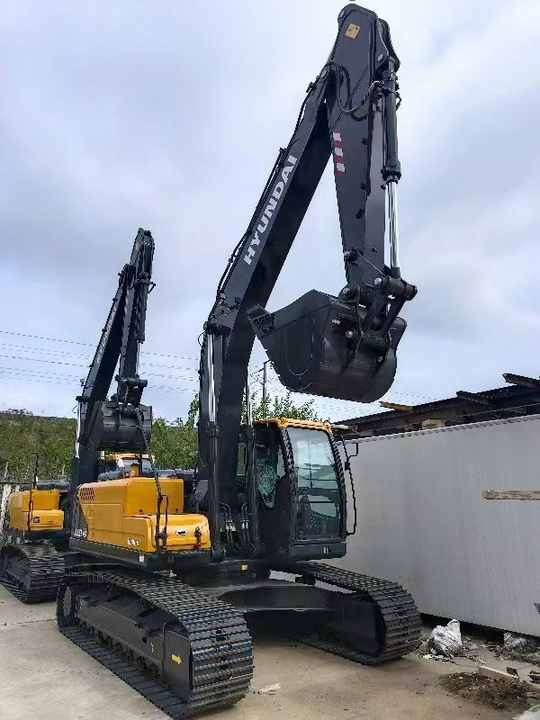 Hyundai Digger 225lvs Second Hand Korea Made High Performance Machine Hyundai Excavator for Sale - Pelle sur chenille: photos 2 Hyundai Digger 225lvs Second Hand Korea Made High Performance Machine Hyundai Excavator for Sale - Pelle sur chenille: photos 2