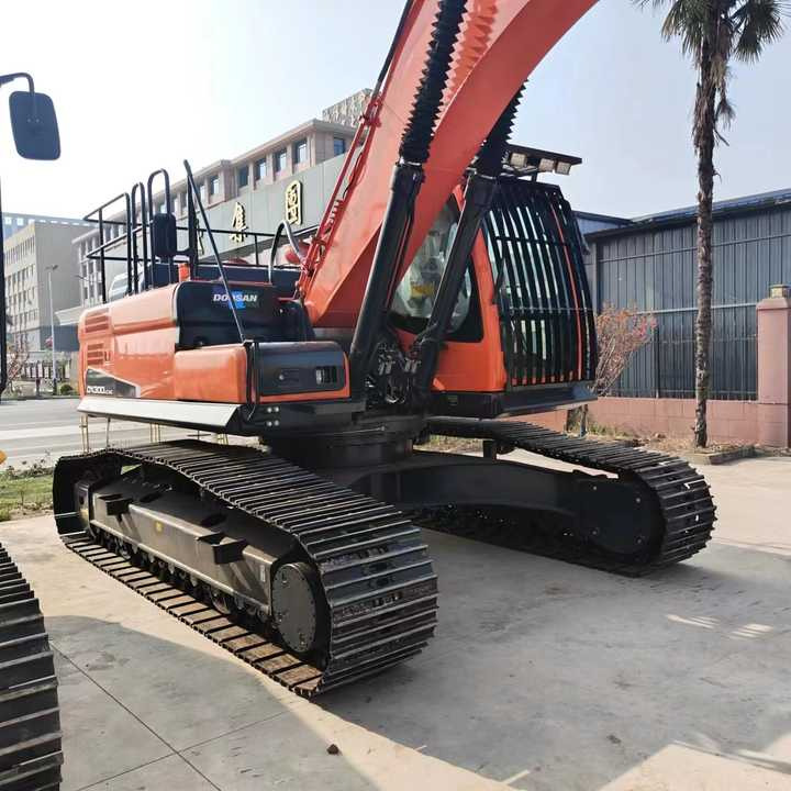 Korea Made Doosan Digger Dx300lc Doosan Used Machinery Excavator , Doosan Dx220 Dx300 Dx200 - Pelle: photos 3 Korea Made Doosan Digger Dx300lc Doosan Used Machinery Excavator , Doosan Dx220 Dx300 Dx200 - Pelle: photos 3