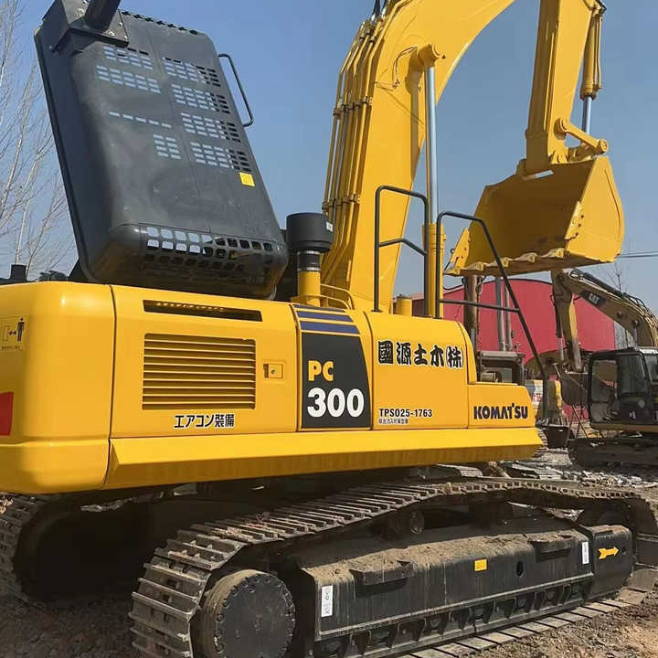 Nice Performance komatsu Pc300-7 Excavator Second Hand 30 Ton Construction Equipment Komatsu Excavator in Stock for Sale - Pelle: photos 1 Nice Performance komatsu Pc300-7 Excavator Second Hand 30 Ton Construction Equipment Komatsu Excavator in Stock for Sale - Pelle: photos 1