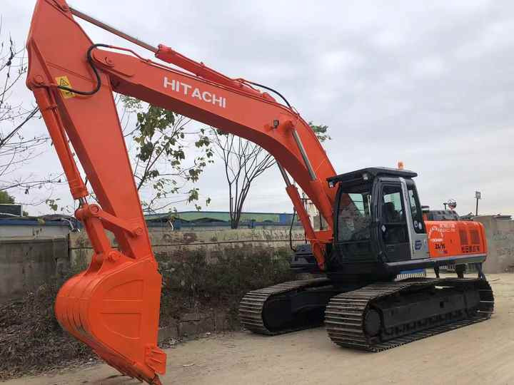 Original Japan Hitachi ZX350 Excavator Hitachi Excavator in Low Price for Hot Sale - Pelle sur chenille: photos 3 Original Japan Hitachi ZX350 Excavator Hitachi Excavator in Low Price for Hot Sale - Pelle sur chenille: photos 3