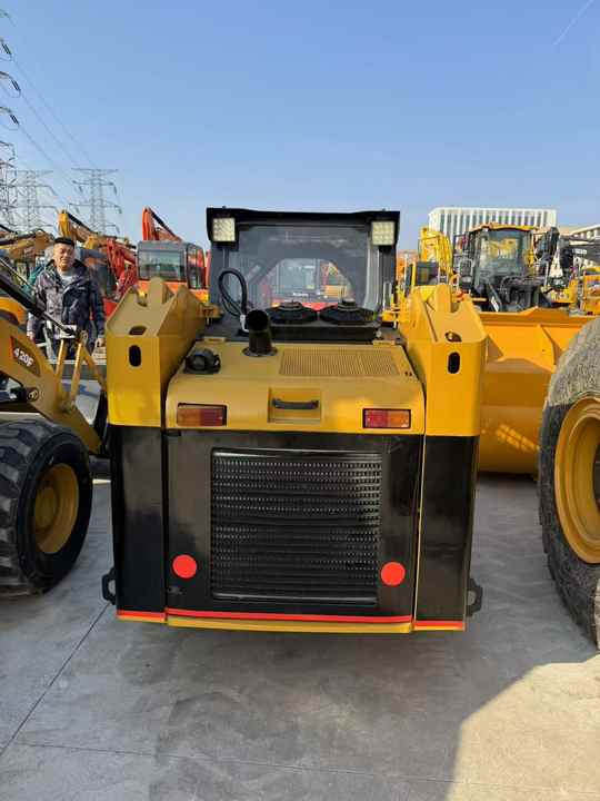 Second Hand Cheap Caterpillar CAT246D with Perfect Function Mini Skid Steers Used Cat246c 246D Backhoe Loader on Sale - Mini chargeuse: photos 5 Second Hand Cheap Caterpillar CAT246D with Perfect Function Mini Skid Steers Used Cat246c 246D Backhoe Loader on Sale - Mini chargeuse: photos 5