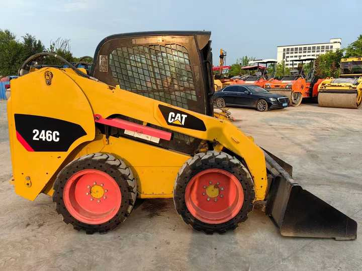 Used Caterpillar 246c Skid Steer in Stock for Sale 100% Original Caterpillar 246c 246d Skid Steer - Mini chargeuse: photos 5 Used Caterpillar 246c Skid Steer in Stock for Sale 100% Original Caterpillar 246c 246d Skid Steer - Mini chargeuse: photos 5