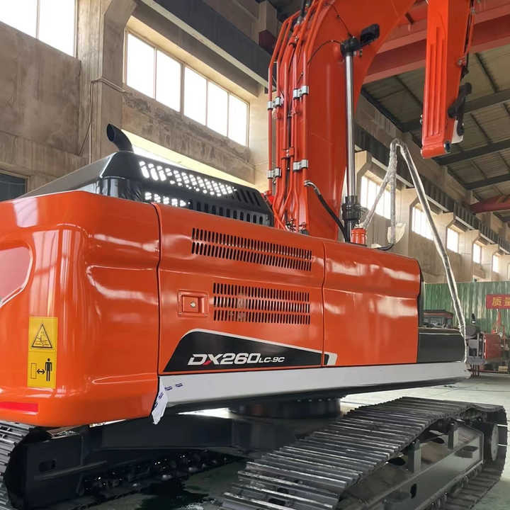 Used Excavator Doosan DX260LC-9 Excavators Mini Equipment Earth Moving Machinery Doosan Digger Excavator for Sale - Mini pelle: photos 4 Used Excavator Doosan DX260LC-9 Excavators Mini Equipment Earth Moving Machinery Doosan Digger Excavator for Sale - Mini pelle: photos 4