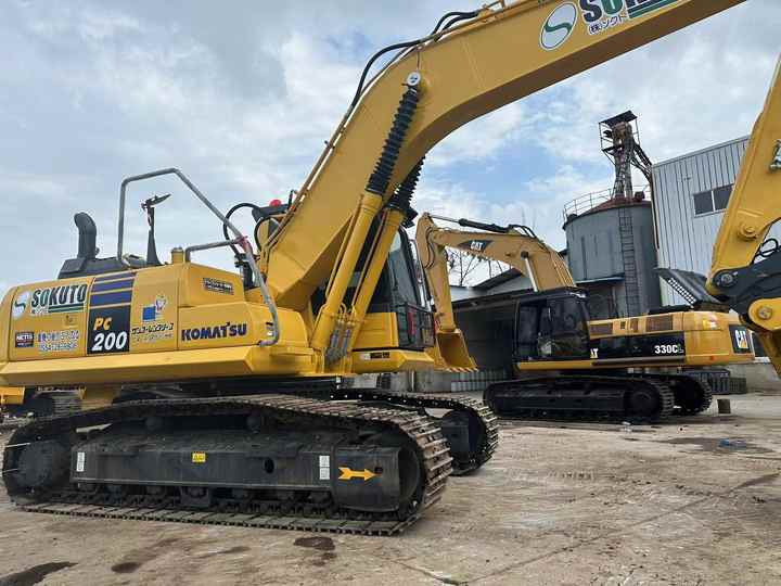 Used Good Quality Japan Original PC200-8 in Good Condition PC200-8 Komatsu - Pelle sur chenille: photos 4 Used Good Quality Japan Original PC200-8 in Good Condition PC200-8 Komatsu - Pelle sur chenille: photos 4