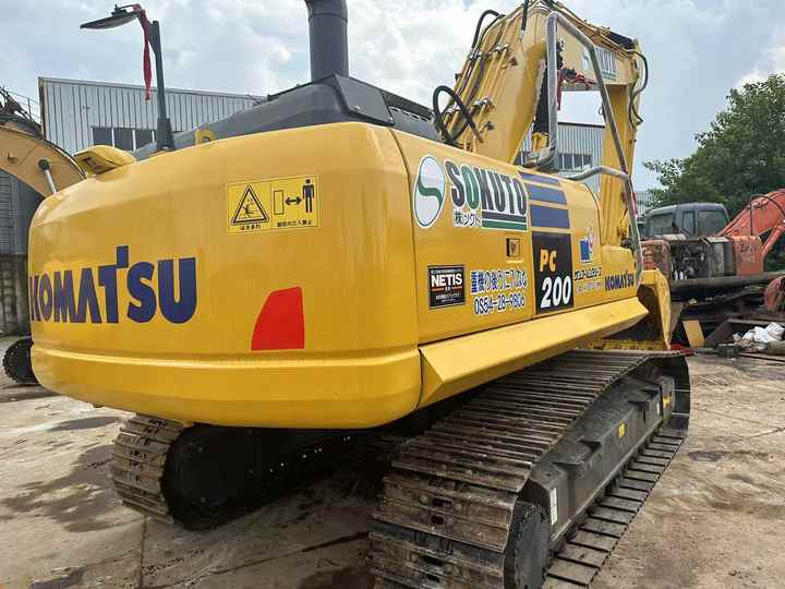 Used Good Quality Japan Original PC200-8 in Good Condition PC200-8 Komatsu - Pelle sur chenille: photos 3 Used Good Quality Japan Original PC200-8 in Good Condition PC200-8 Komatsu - Pelle sur chenille: photos 3