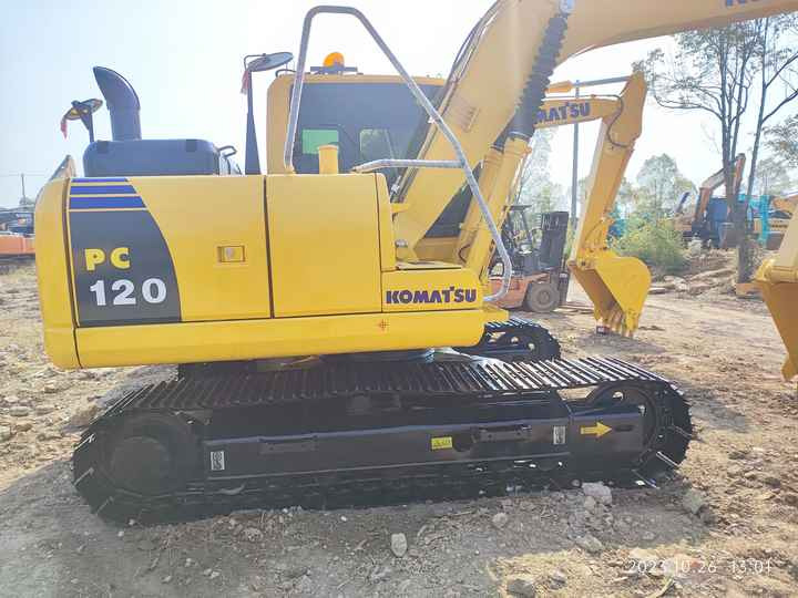 Used Japan Original PC120-8 in Good Condition PC120-8 Komatsu in Good Quality - Pelle sur chenille: photos 2 Used Japan Original PC120-8 in Good Condition PC120-8 Komatsu in Good Quality - Pelle sur chenille: photos 2