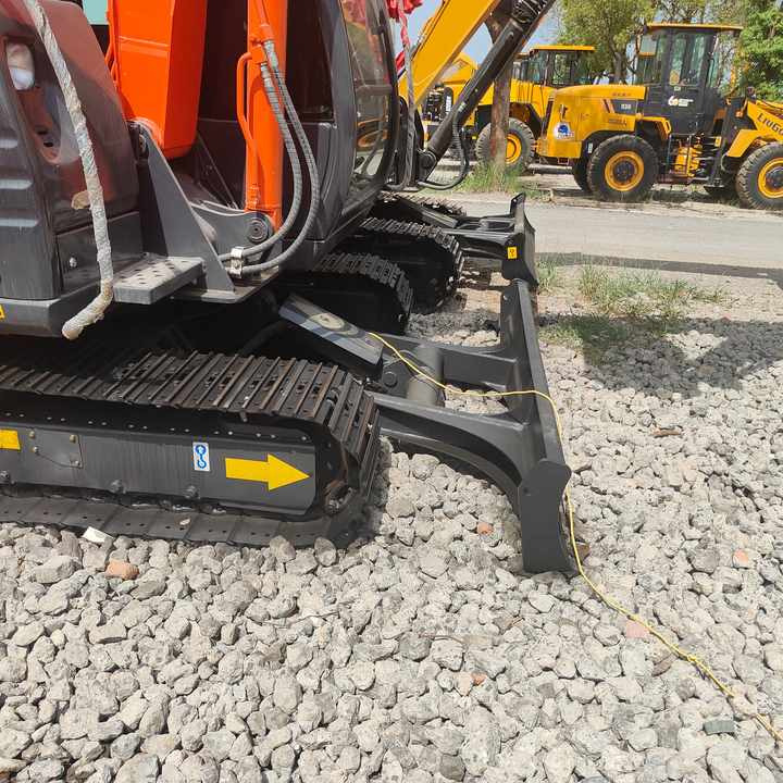 Used Original Japan Brand Hitachi Zx60 Excavator for Sale - Pelle: photos 4 Used Original Japan Brand Hitachi Zx60 Excavator for Sale - Pelle: photos 4