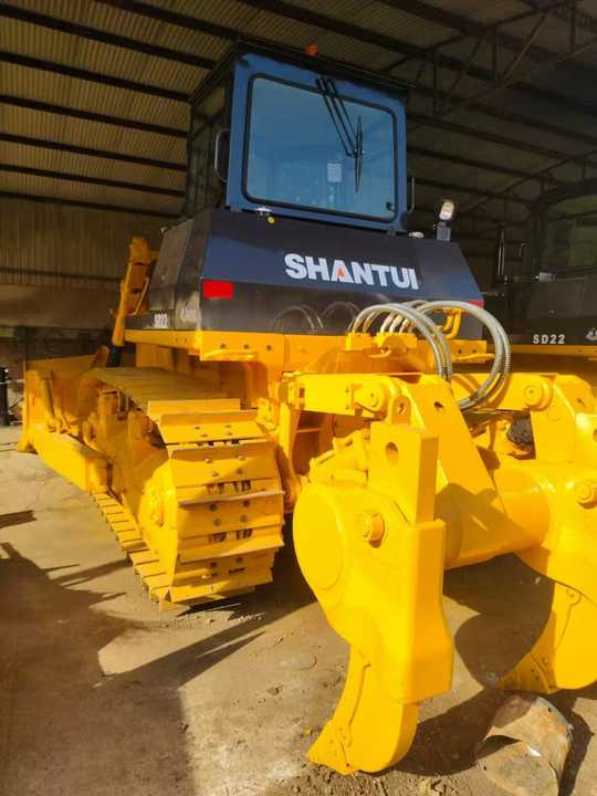 Used ShanTui Brand Sd22. Used Bulldozer SD22 Earth-Moving Machinery Crawler Bulldozer for Promotion Sale Cheap Price - Bulldozer: photos 3 Used ShanTui Brand Sd22. Used Bulldozer SD22 Earth-Moving Machinery Crawler Bulldozer for Promotion Sale Cheap Price - Bulldozer: photos 3