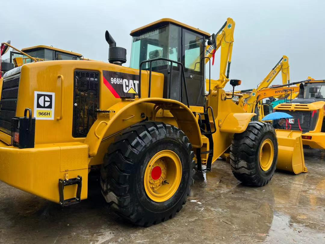 WHEEL LOADER Original Used CAT 966H Wheel Loader with High Performance on Sale Cat 966H Heavy Machinery Loader with Low Price - Chargeuse sur pneus: photos 4 WHEEL LOADER Original Used CAT 966H Wheel Loader with High Performance on Sale Cat 966H Heavy Machinery Loader with Low Price - Chargeuse sur pneus: photos 4