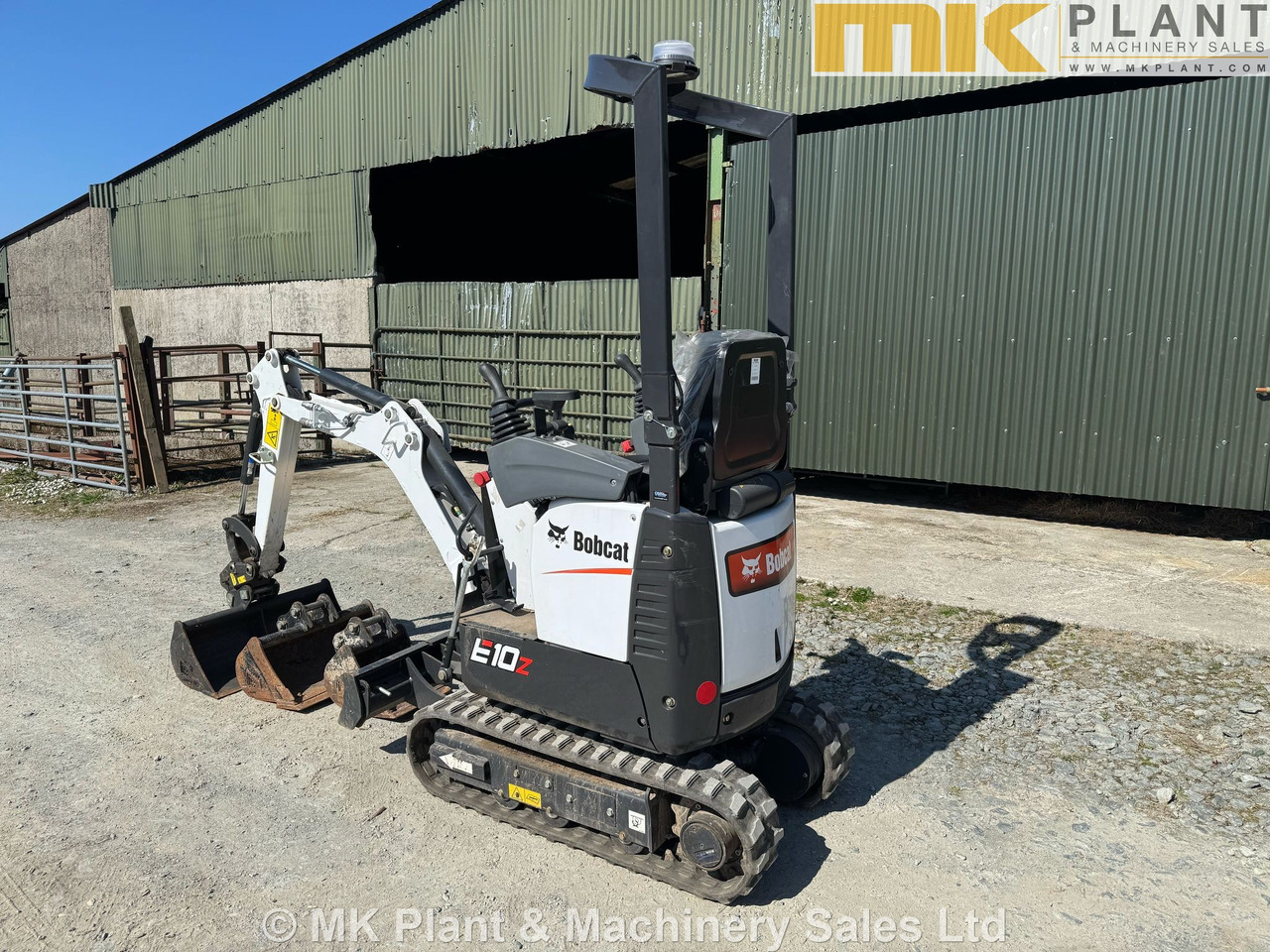 BOBCAT E10Z - Pelle sur pneus: photos 2 BOBCAT E10Z - Pelle sur pneus: photos 2