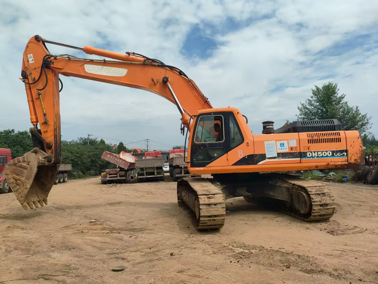 DOOSAN DH500LC-7 - Pelle sur chenille: photos 4 DOOSAN DH500LC-7 - Pelle sur chenille: photos 4