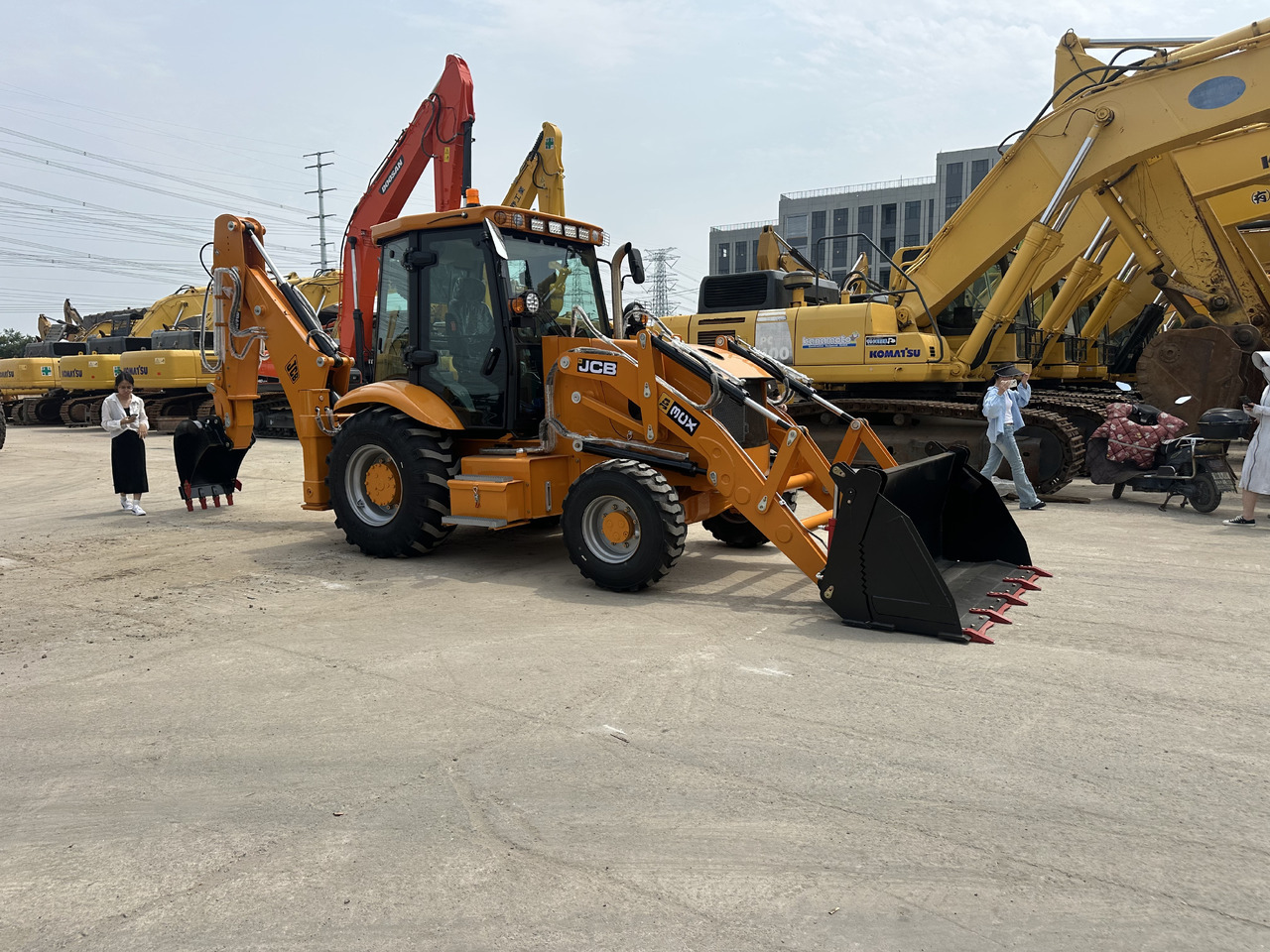 JCB 3CX - Tractopelle: photos 2 JCB 3CX - Tractopelle: photos 2