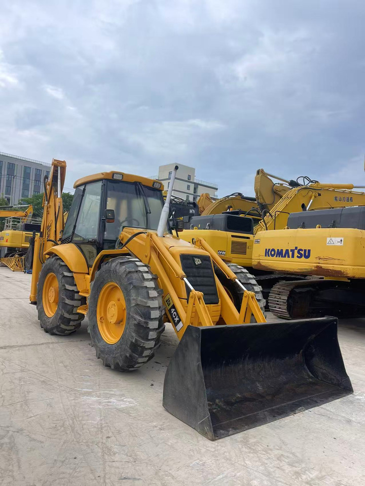 JCB 4CX - Tractopelle: photos 2 JCB 4CX - Tractopelle: photos 2