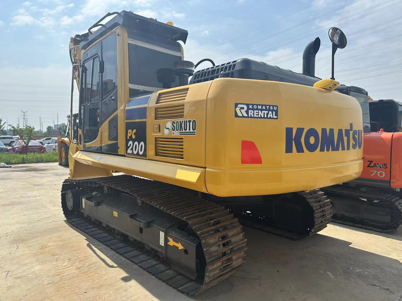 KOMATSU PC200-8N1 - Pelle sur chenille: photos 1 KOMATSU PC200-8N1 - Pelle sur chenille: photos 1