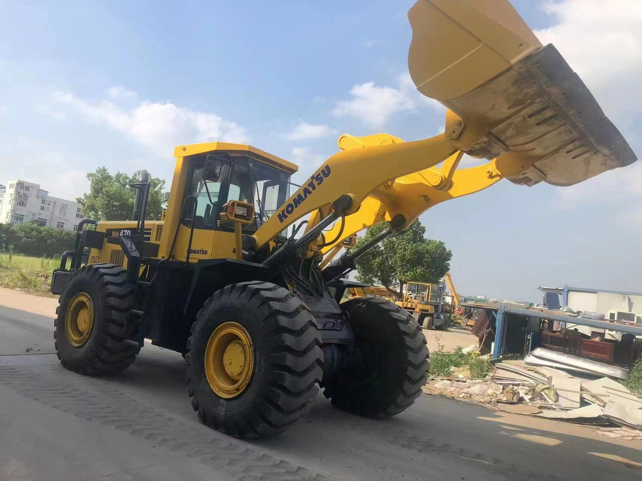 KOMATSU WA470-3 - Chargeuse sur pneus: photos 3 KOMATSU WA470-3 - Chargeuse sur pneus: photos 3