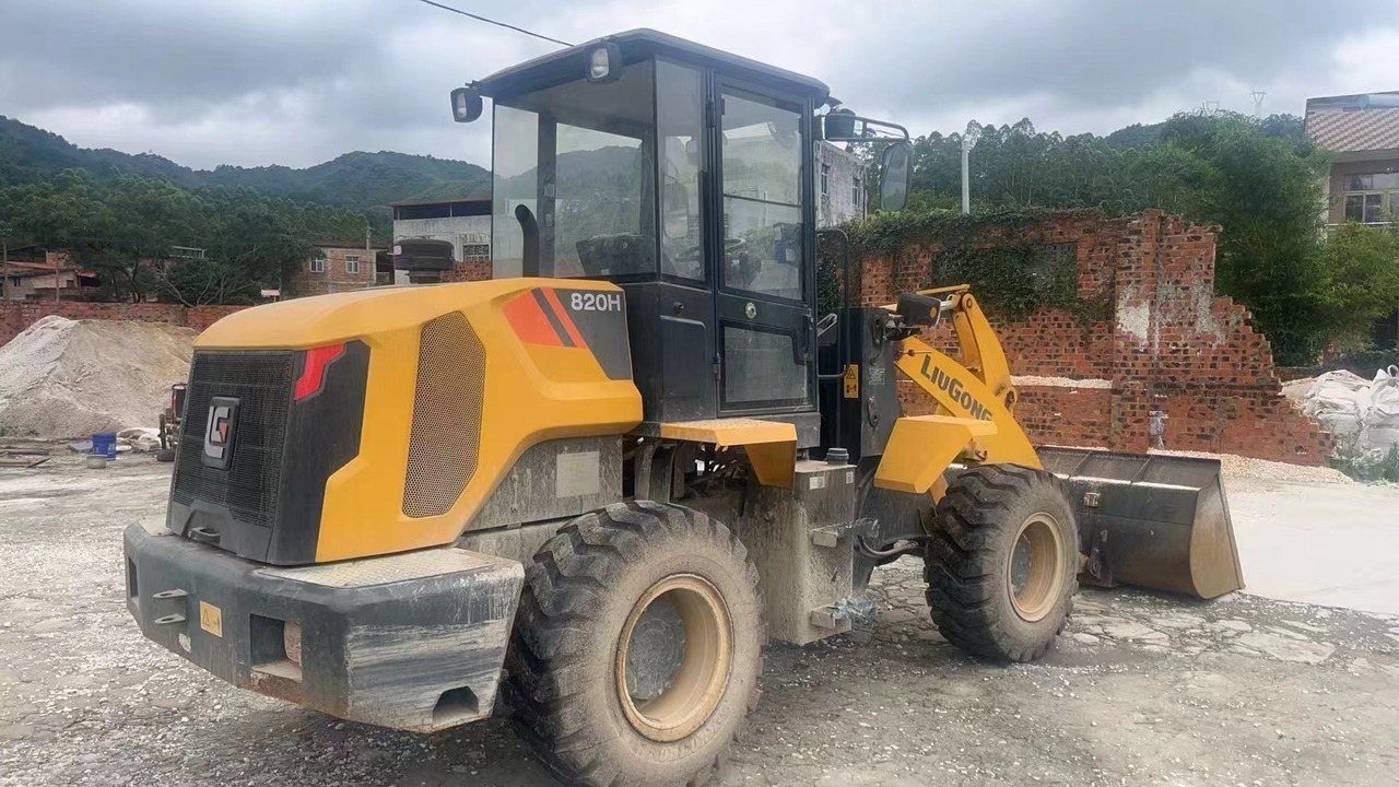 LIUGONG 820H - Chargeuse sur pneus: photos 3 LIUGONG 820H - Chargeuse sur pneus: photos 3