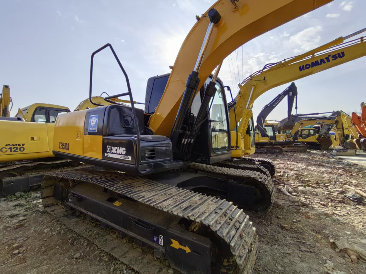 XCMG XE150DA - Pelle sur chenille: photos 1 XCMG XE150DA - Pelle sur chenille: photos 1