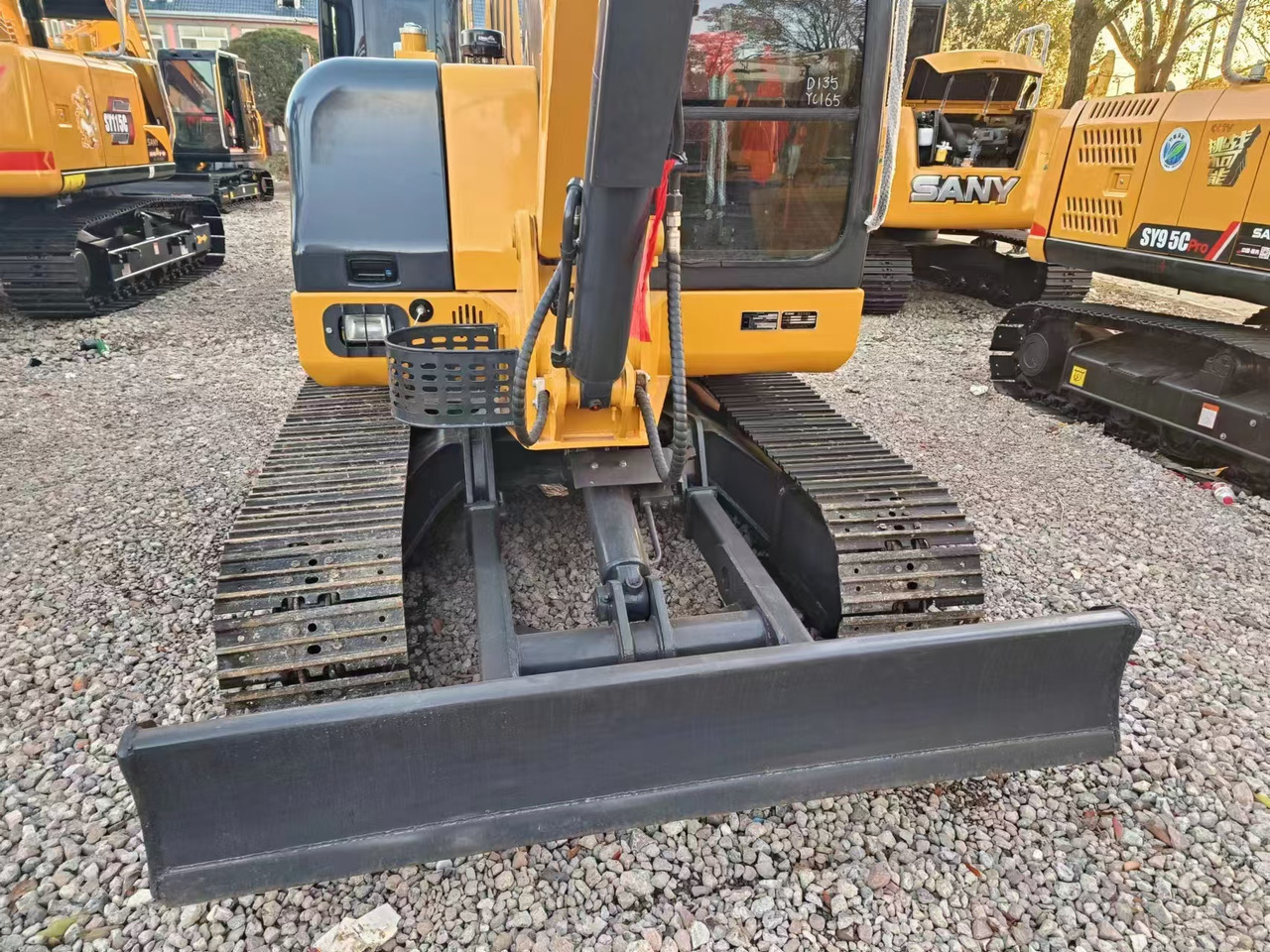 XCMG XE60DA - Pelle sur chenille: photos 4 XCMG XE60DA - Pelle sur chenille: photos 4