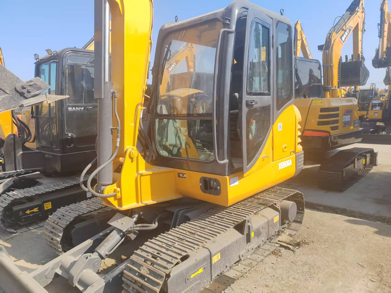 XCMG XE60GA - Pelle sur chenille: photos 1 XCMG XE60GA - Pelle sur chenille: photos 1