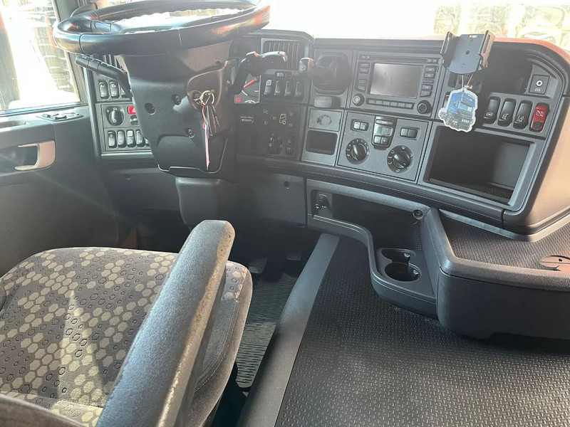 Tracteur routier Scania G G490 6x4: photos 18