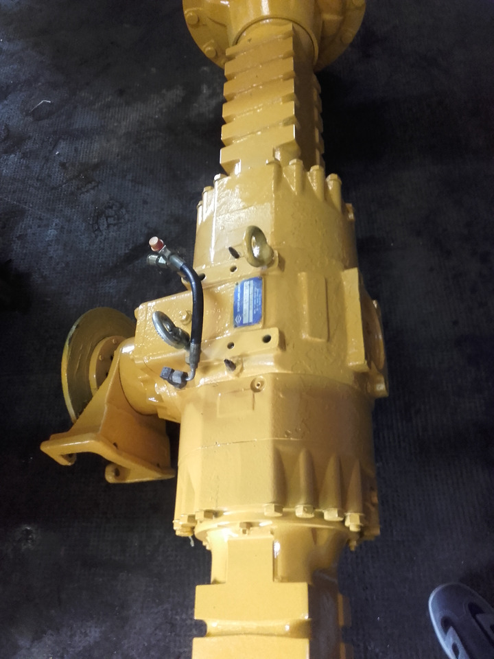 Most Mecalac Clark Hurth 176/315 - Essieu et pièces pour Engins de chantier: photos 3 Most Mecalac Clark Hurth 176/315 - Essieu et pièces pour Engins de chantier: photos 3