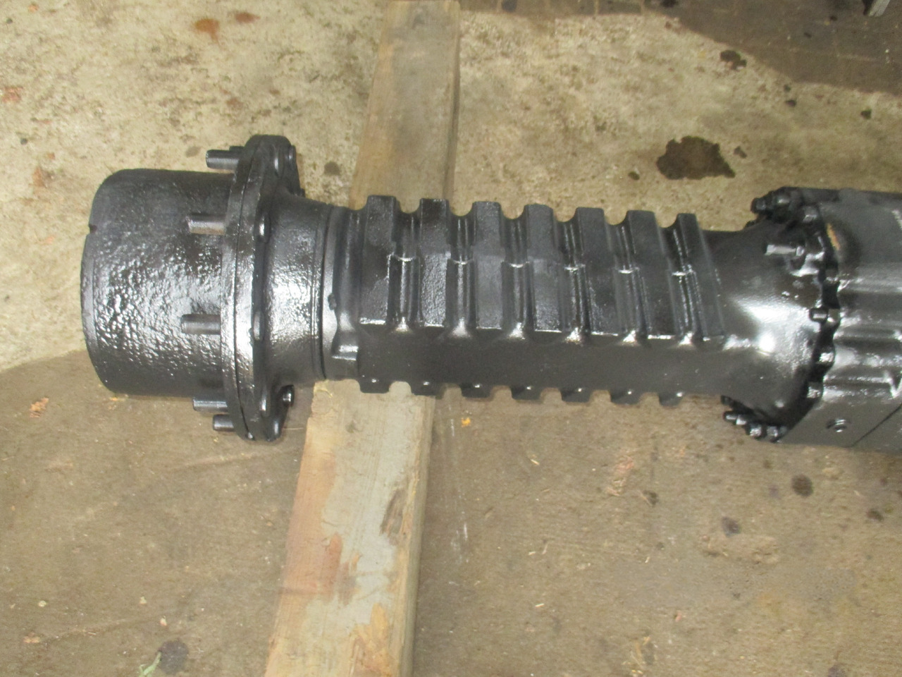 Most napędowy Clark Hurth 123/001 - Essieu et pièces pour Engins de chantier: photos 4 Most napędowy Clark Hurth 123/001 - Essieu et pièces pour Engins de chantier: photos 4