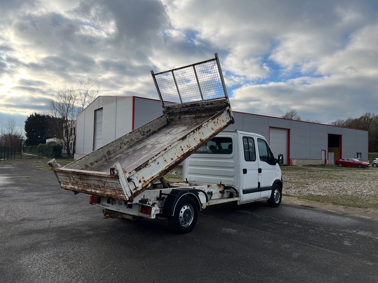 RENAULT Master Benne Double cabine DCi 120 7 Places - Utilitaire benne: photos 2 RENAULT Master Benne Double cabine DCi 120 7 Places - Utilitaire benne: photos 2